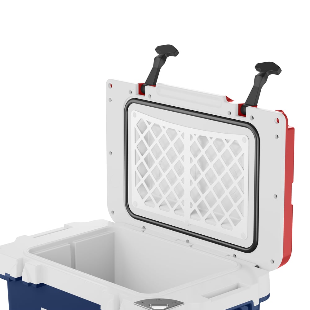 22 QT Ultra-Light Wheeled Cooler, Patriot Image