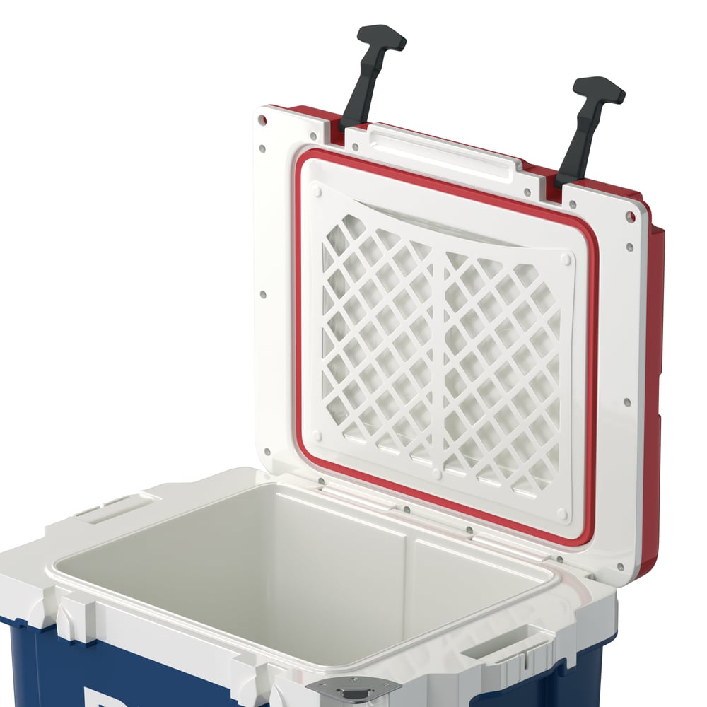 42 QT Ultra-Light Wheeled Cooler, Patriot Image