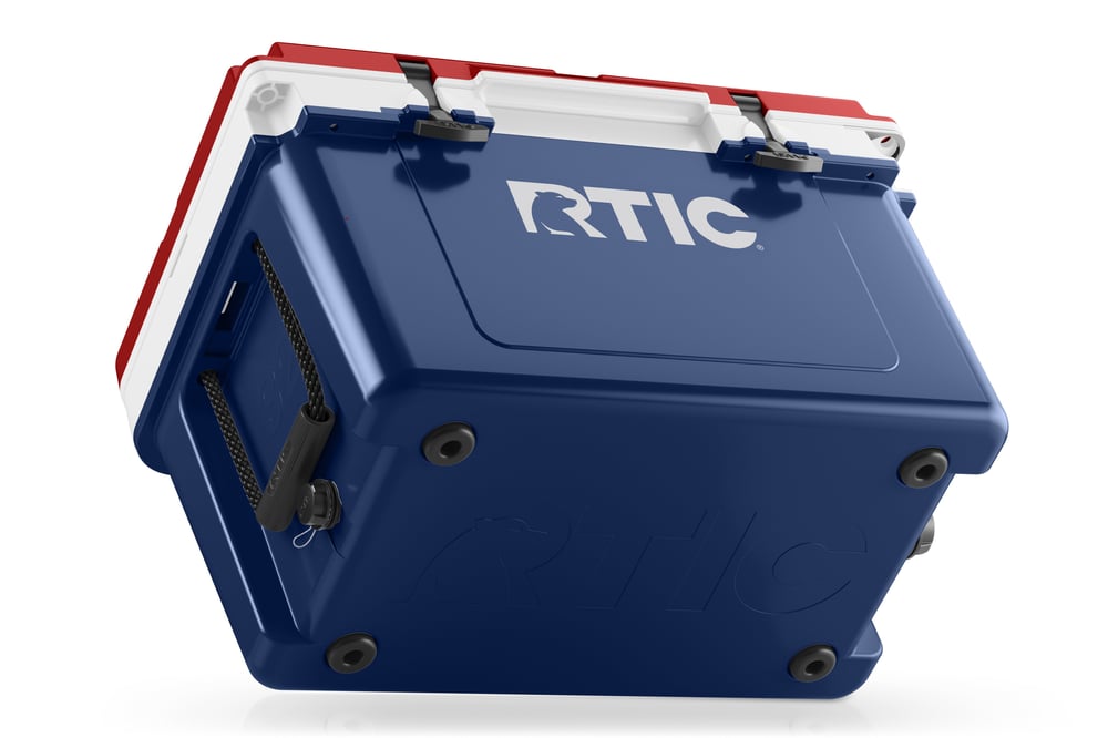 32 QT Ultra-Light Cooler, Patriot Image
