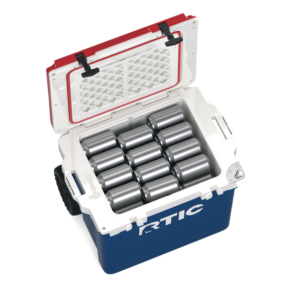 42 QT Ultra-Light Wheeled Cooler, Patriot Image