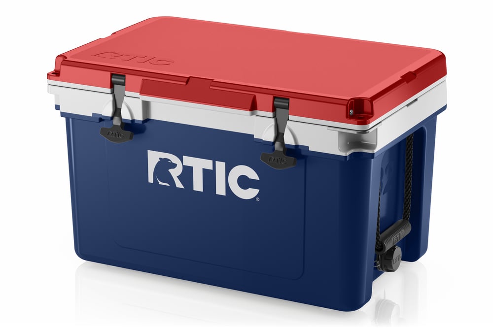 32 QT Ultra-Light Cooler, Patriot Image