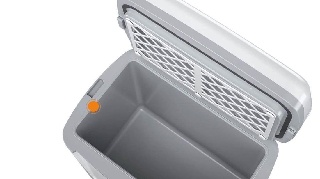 Close up of the gasket on the lid of the RTIC 22QT Ultra-Light Cooler