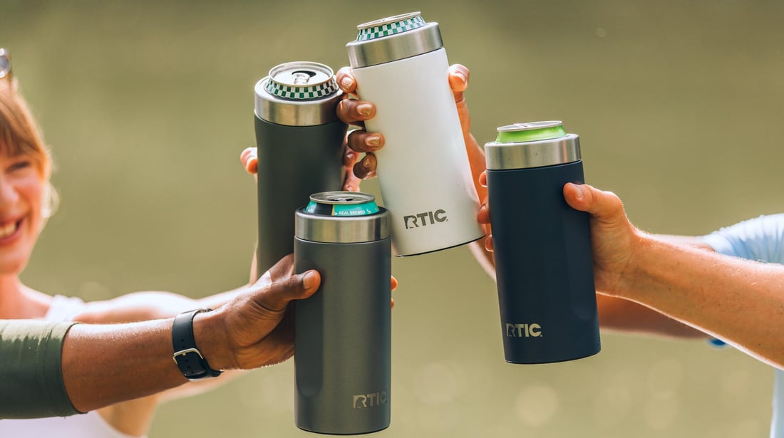 24oz Essential Can Cooler