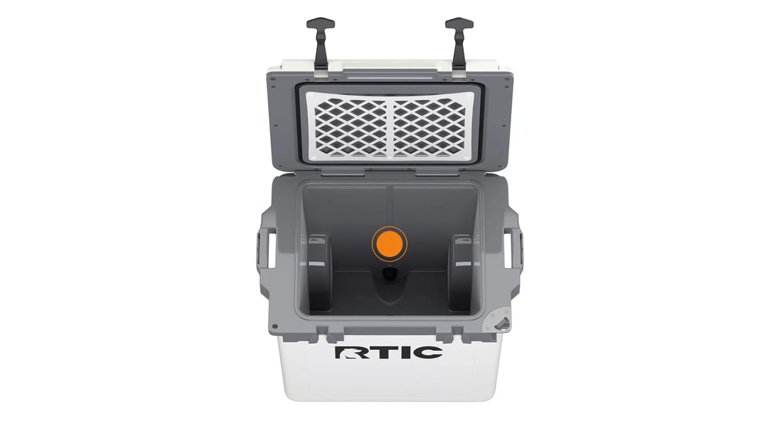 Close up of the Rapid V-Drain System on the RTIC 42QT Ultra-Light Wheeled Cooler