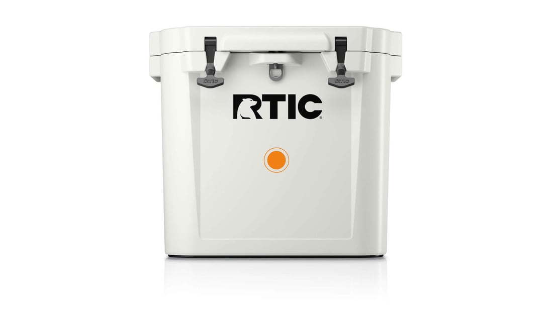 Close up on 45QT Ultra-Tough Wheeled cooler upright design