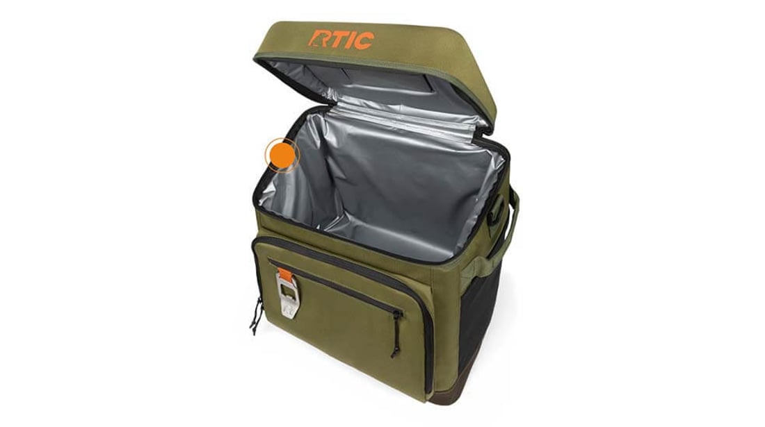 RTIC Wheeled Everyday Cooler leakproof design