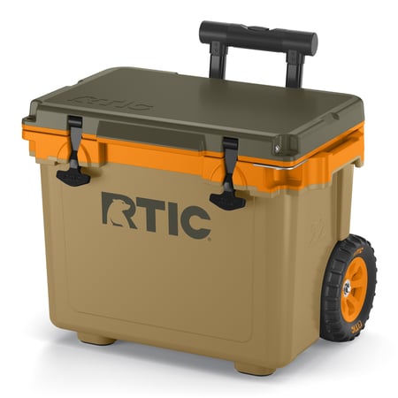 22 QT Ultra-Light Wheeled Cooler