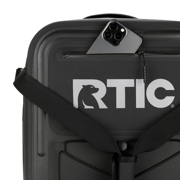 Ultra-Dry Duffle Pack, Black & Graphite Image