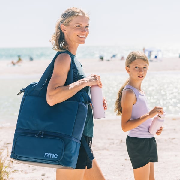 2-in-1 Chillout Backpack, Navy & Denim Image