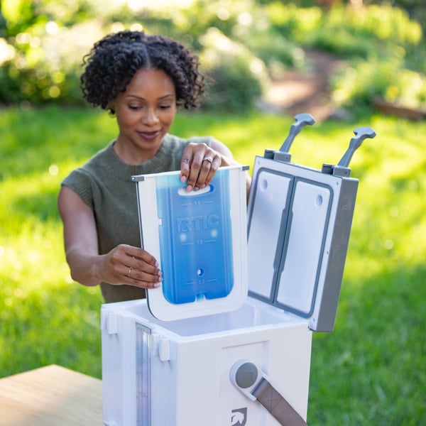 Double-Time Water Cooler Ice Pack - 2 Pack Image