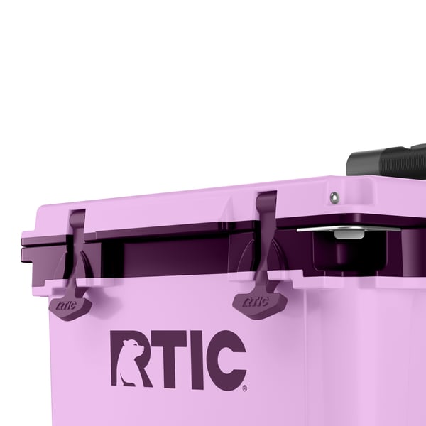 22 QT Ultra-Light Wheeled Cooler, Lavender/Plum Image