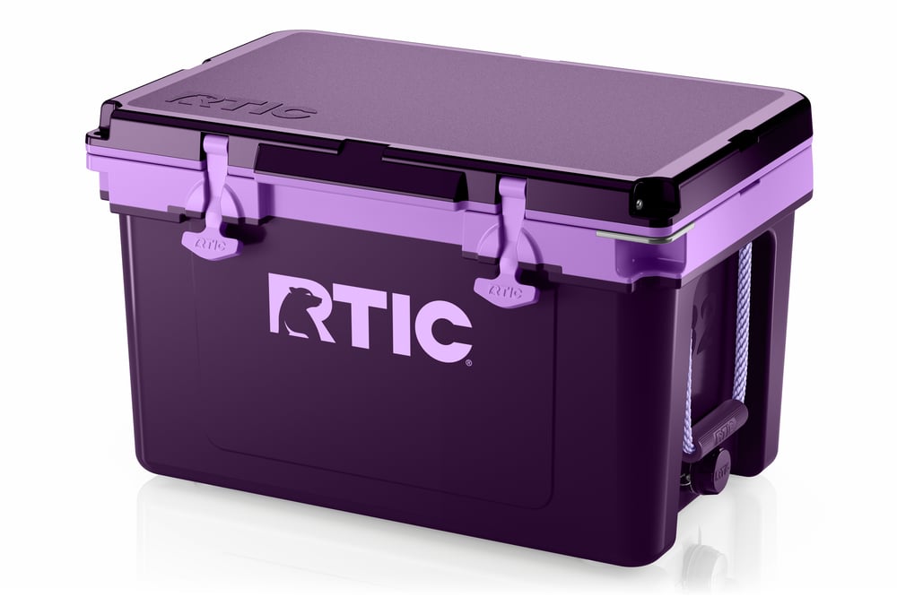 32 QT Ultra-Light Cooler, Plum/Lavender