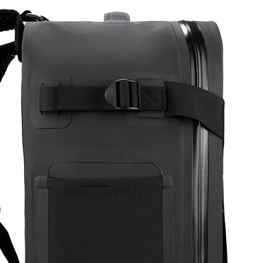 Ultra-Dry Duffle Pack, Black & Graphite Image