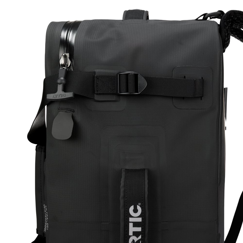 Ultra-Dry Duffle Pack, Black & Graphite Image