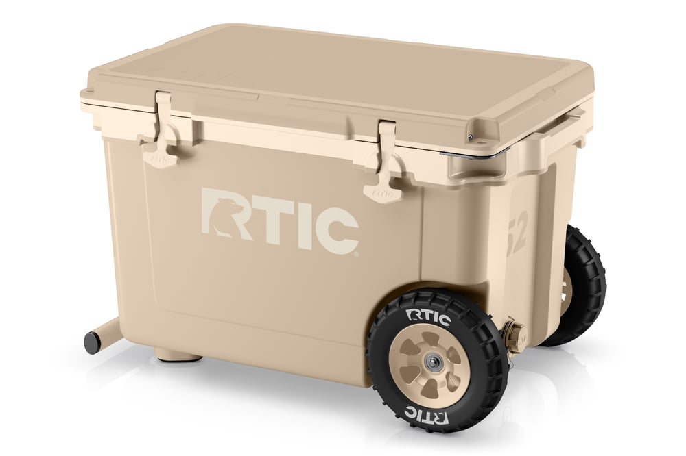 52 QT Ultra-Light Wheeled Cooler, Beach