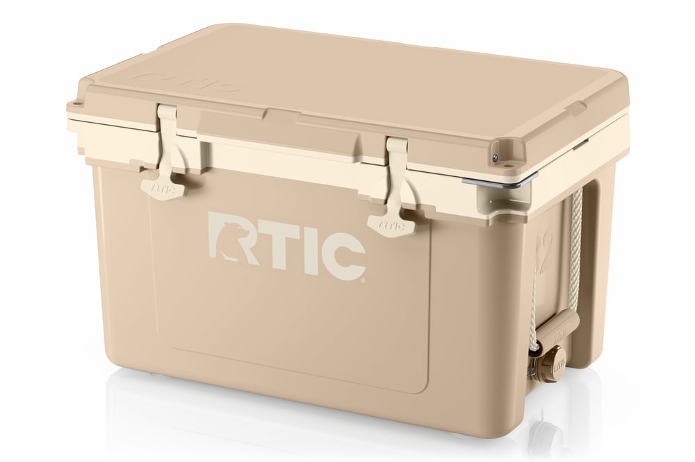 32 QT Ultra-Light Cooler, Beach