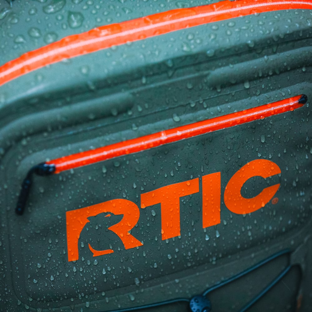 Ultra-Dry Duffle Pack, Olive & Orange Image