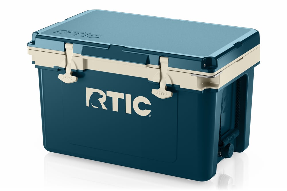 32 QT Ultra-Light Cooler, Marine/Canvas